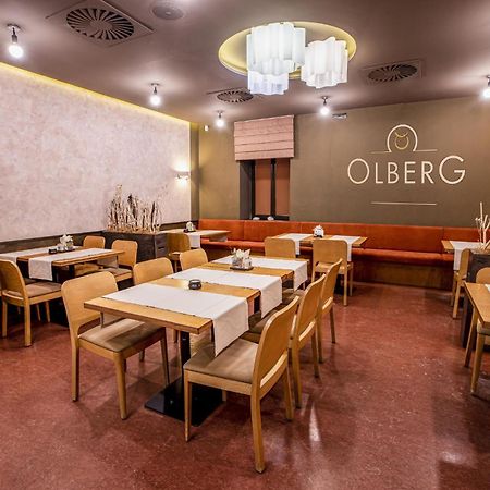 Hotel Olberg Olomucany ภายนอก รูปภาพ
