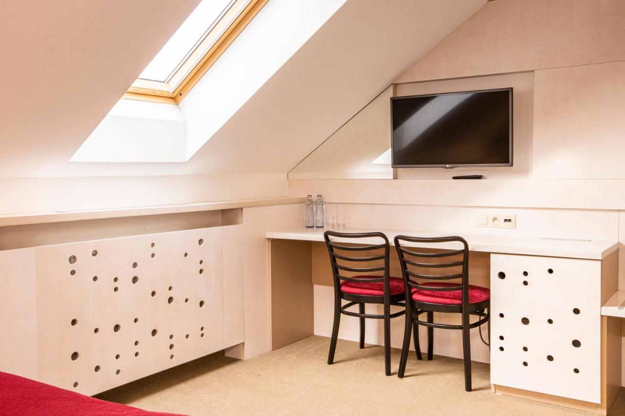 Hotel Olberg Olomucany ภายนอก รูปภาพ
